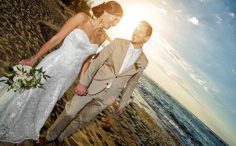 Beach Wedding during sunset at Villa Montaña Beach Resort