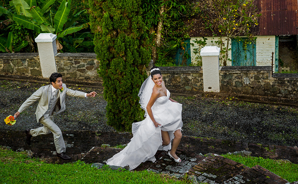 Bride and groom in an editorial look at Hacienda el Cortijo Barranquitas Puerto Rico